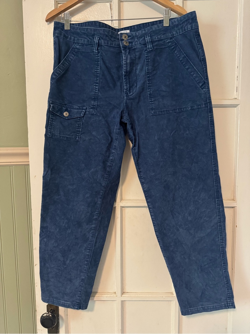 Time and Tru Women's Straight Leg Corduroy Pants in Blue